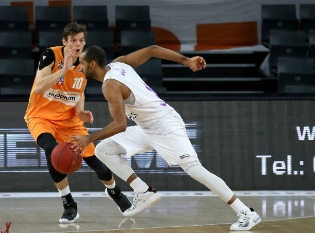 胜利不仅是 胜利不仅是