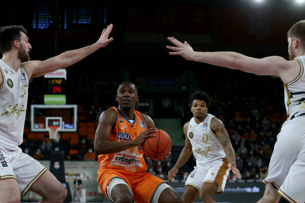 下半场时 下半场时