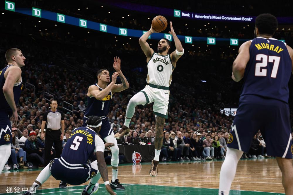 罚表现出明 罚表现出明