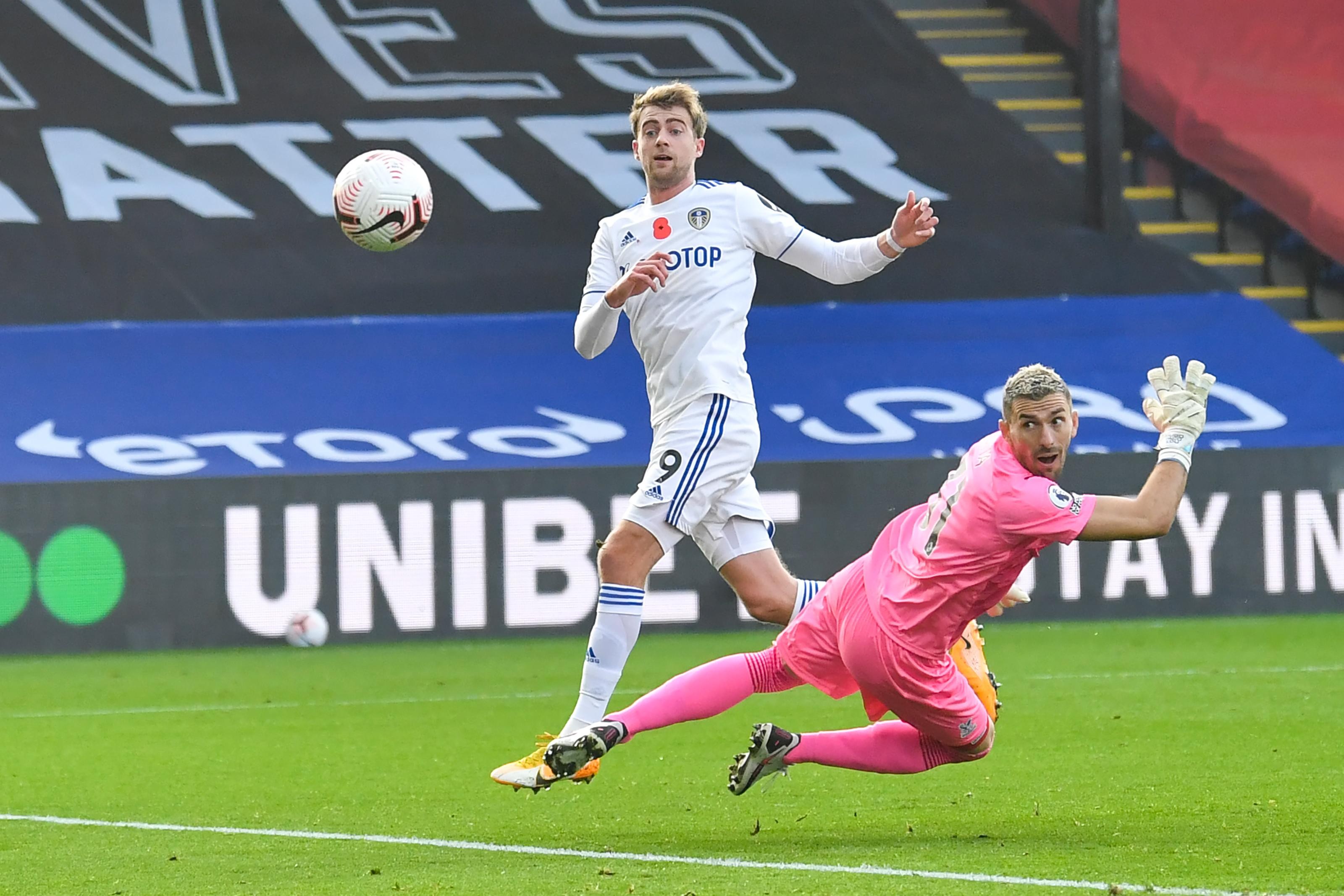 遵循亚足联 遵循亚足联