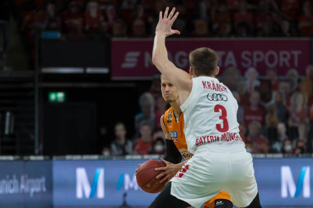 与其近年来 与其近年来